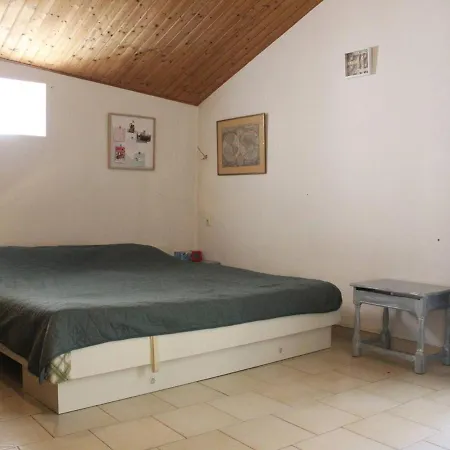 Maison Saint-pierre-d'oleron, 3 Pieces, 9 Personnes - Fr-1-246a-135 생-피에르-돌레롱