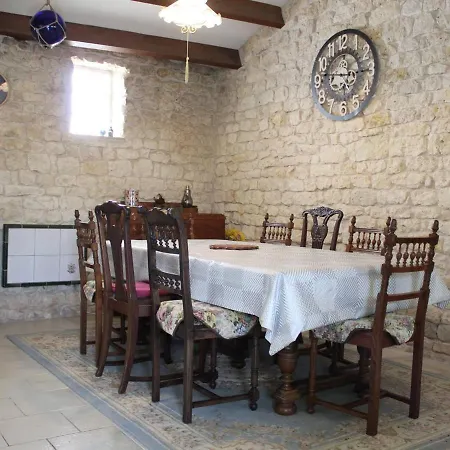 Maison Saint-pierre-d'oleron, 3 Pieces, 9 Personnes - Fr-1-246a-135