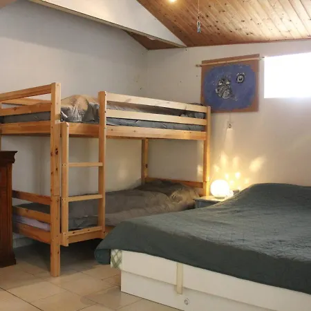 Maison Saint-pierre-d'oleron, 3 Pieces, 9 Personnes - Fr-1-246a-135 * 생-피에르-돌레롱