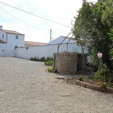 Maison Saint-pierre-d'oleron, 3 Pieces, 9 Personnes - Fr-1-246a-135